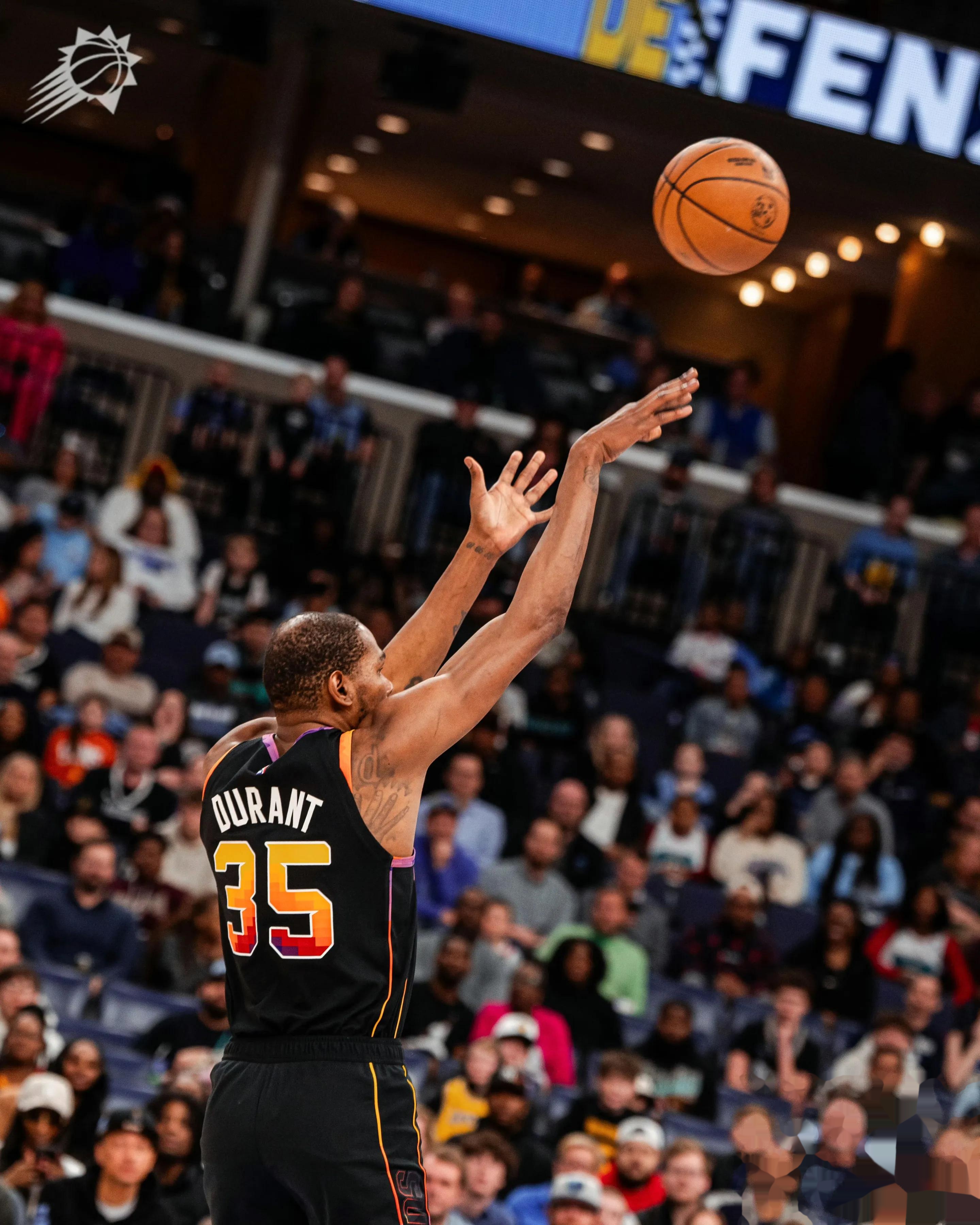 杜兰特爆冷击败SKT，比分优势明显引爆全场！